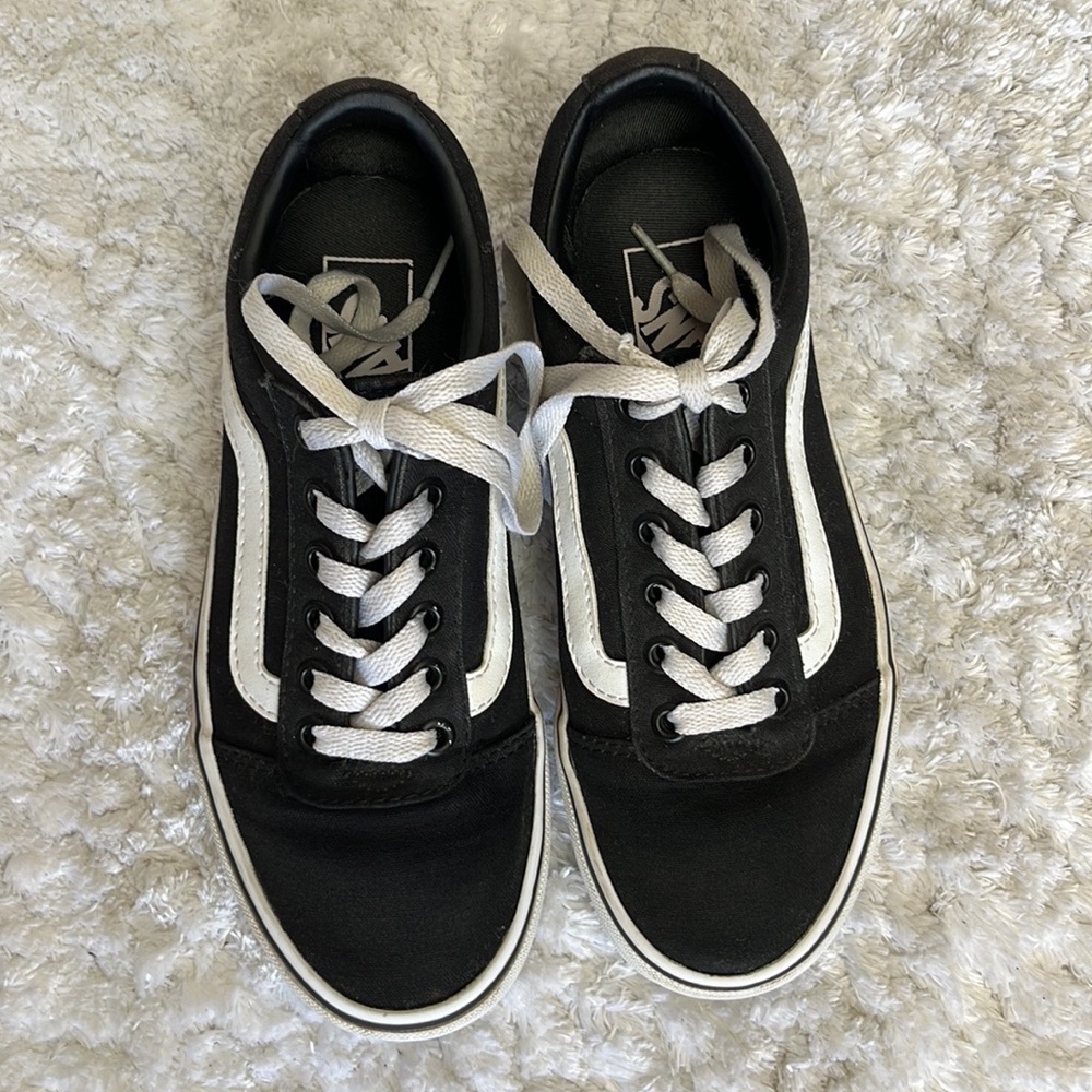 Vans Old Skool Skate Shoe - Picture 7 of 13